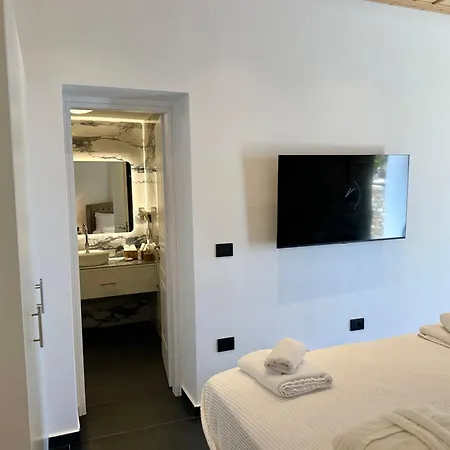 Apartahotel White & Black 3*